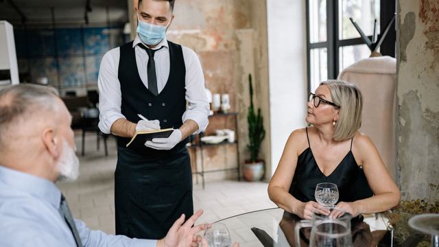 Spa HR: recruiting and keeping therapists Spa HR: recruiting and keeping therapists